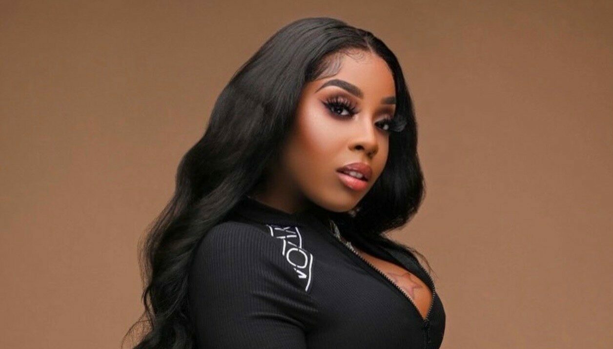 Sasha Monroe - And 1: A Trap Party Vibe 1 c PersonalSashaMonroe A7189A542B4346DEA5414D55DA932D54 1638950671864 e1640088909972