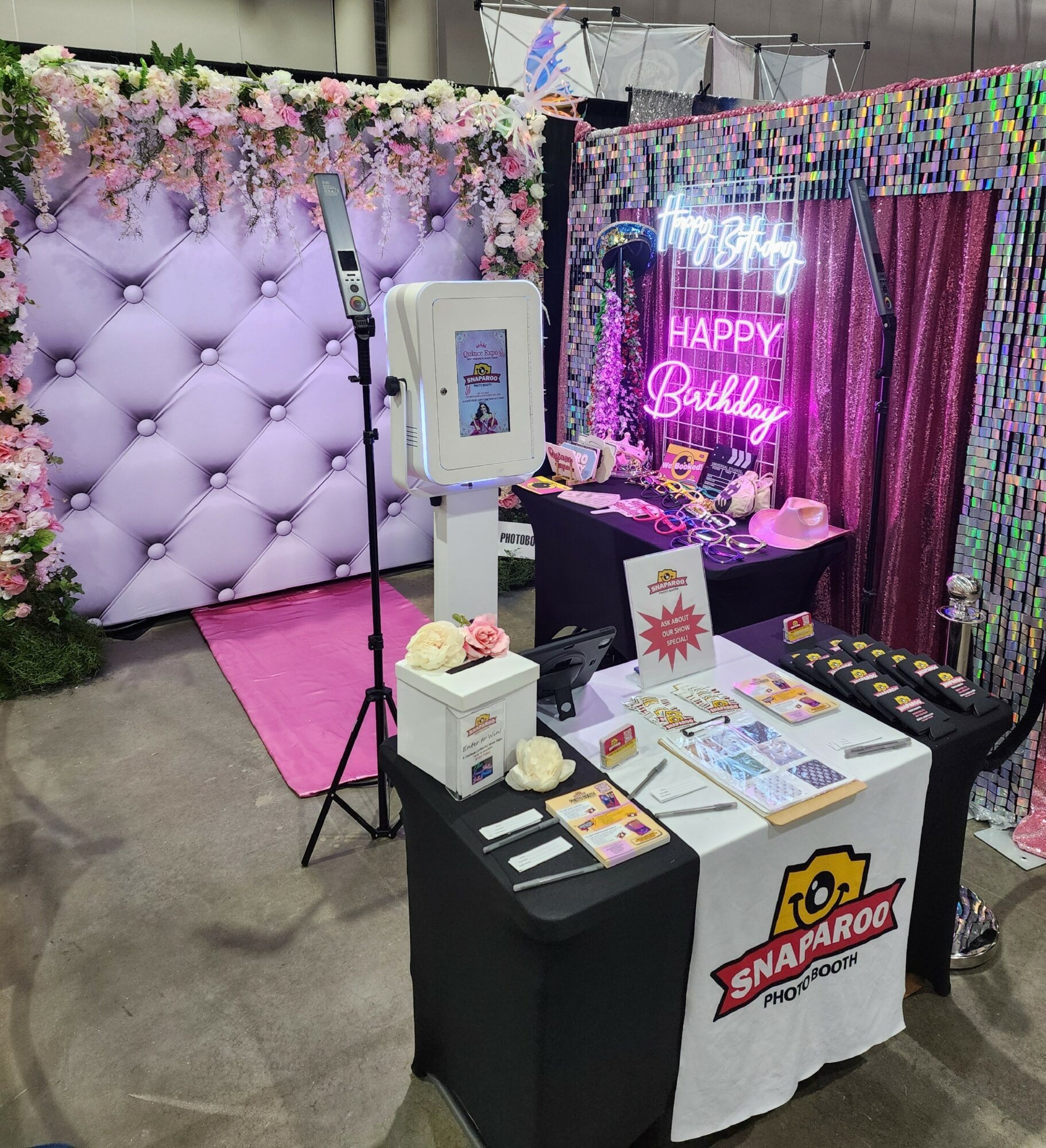 Hidden Gems: Meet Brittany Villacorta of Snaparoo Photo Booth
